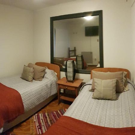 Hostal Centro Montt Temuco Exterior photo